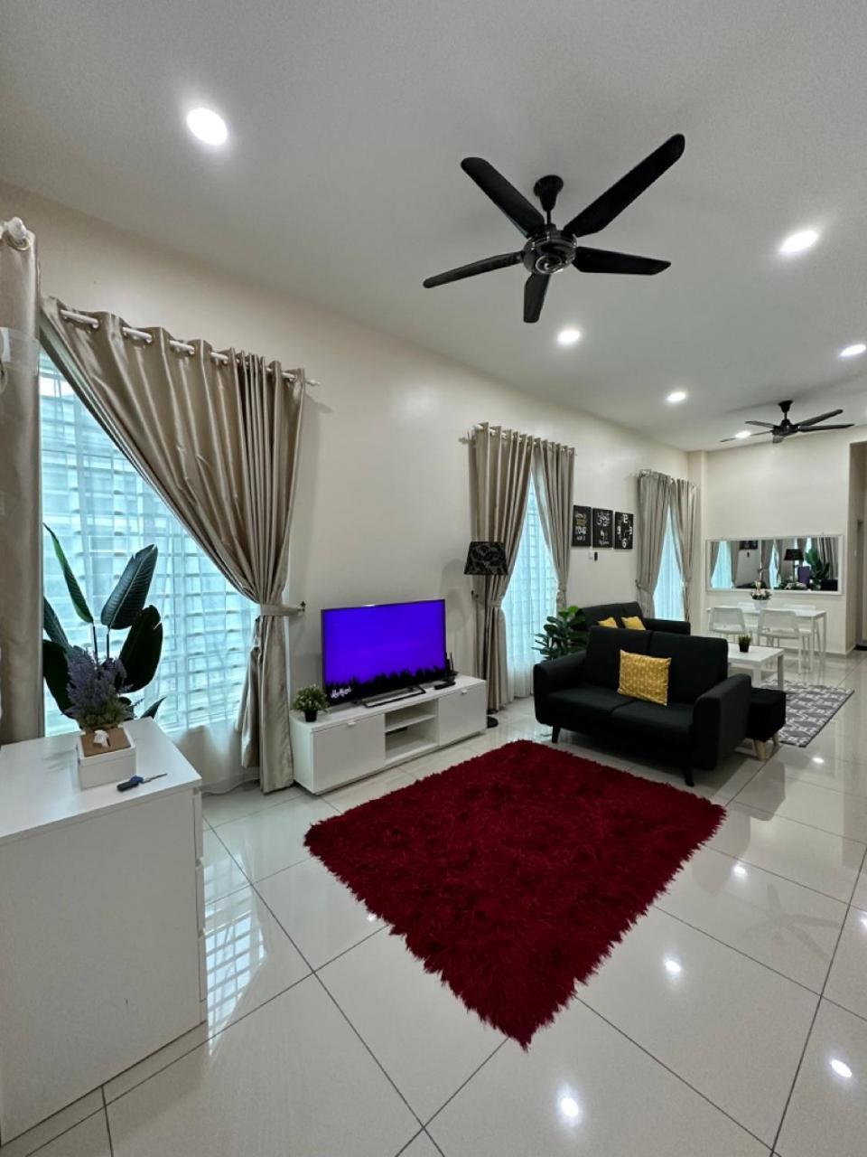 Rumahku Homestay, Taman Jasin Perdana 외부 사진