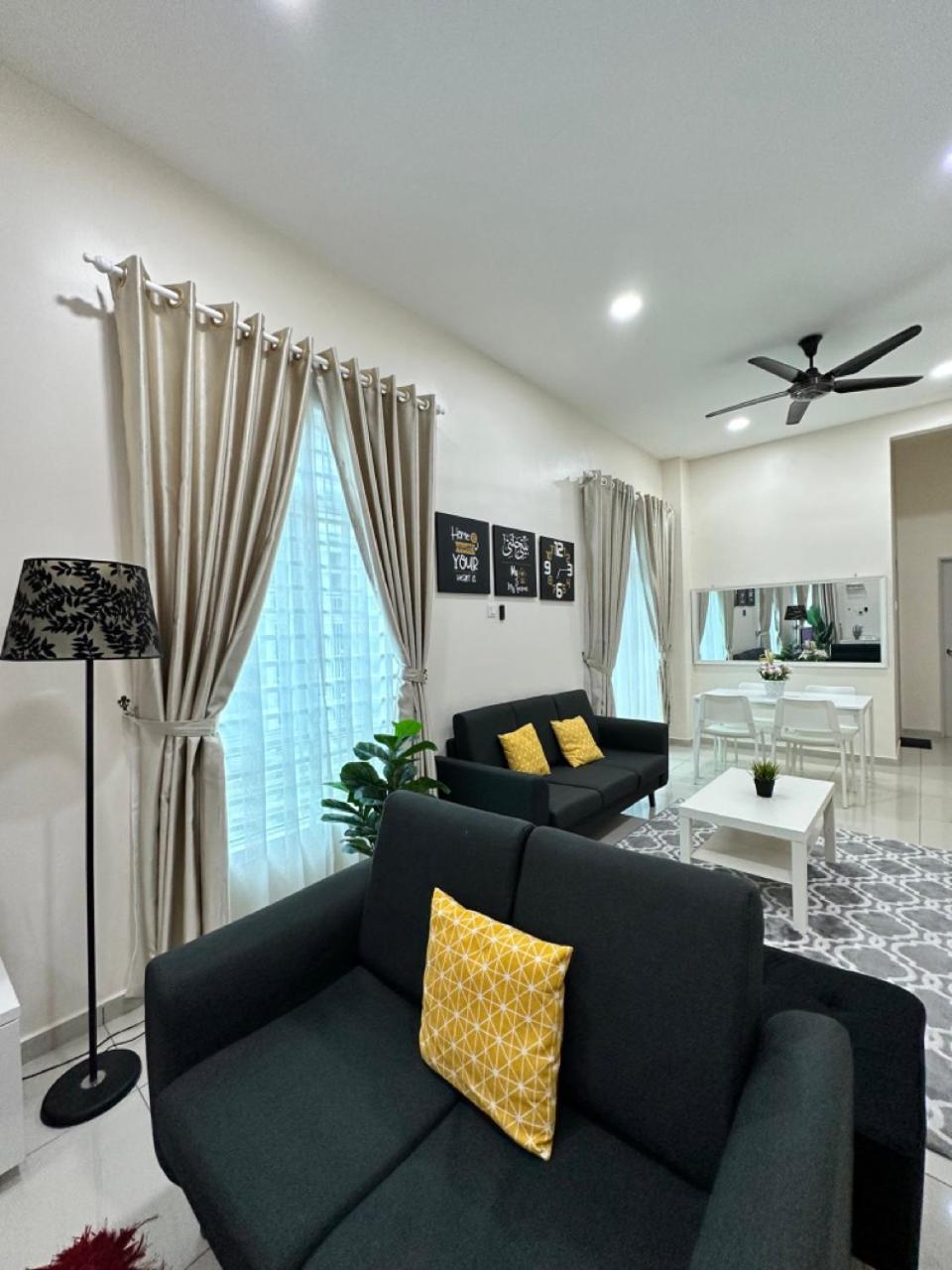 Rumahku Homestay, Taman Jasin Perdana 외부 사진